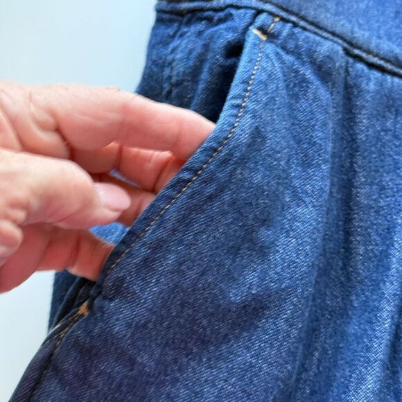 Banana Republic High Rise Double-belted Cuffed Hem BR Explorer Denim Shorts Sz 6 - Picture 3 of 11